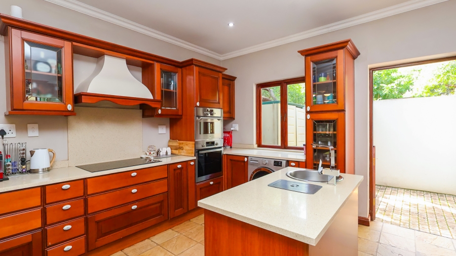 4 Bedroom Property for Sale in The Coves North West